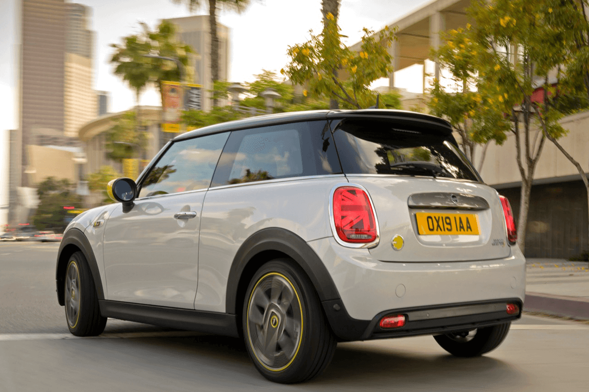 https://evspecifics.com/wp-content/uploads/2020/08/Mini-Electric-7.png